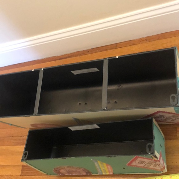 PBTeen shelf set (sold individually due to shipping cost) price is for ea item. - Picture 4 of 7